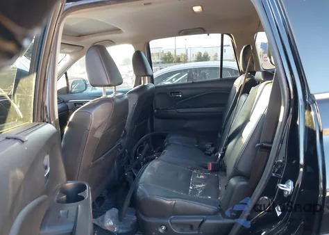 2021 Honda Pilot 2Wd Special Edition z USA, uszkodzony, nr VIN 5FNYF5H25MB032759